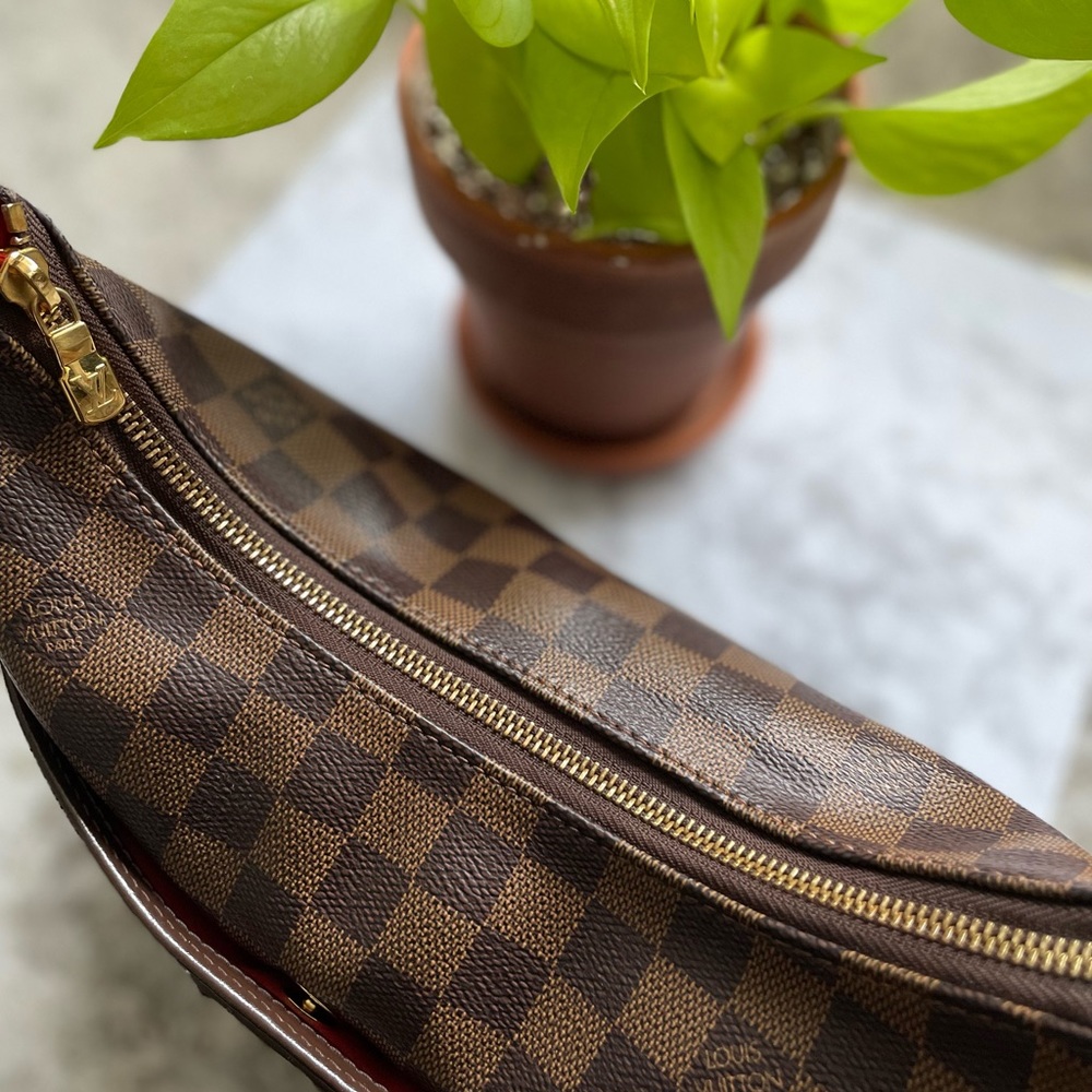 Louis Vuitton Bloomsbury PM Bag - Like New (Authentic) - Picture 15 of 15